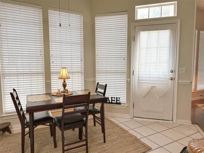 Building Photo - 11616 Sweet Basil Ct