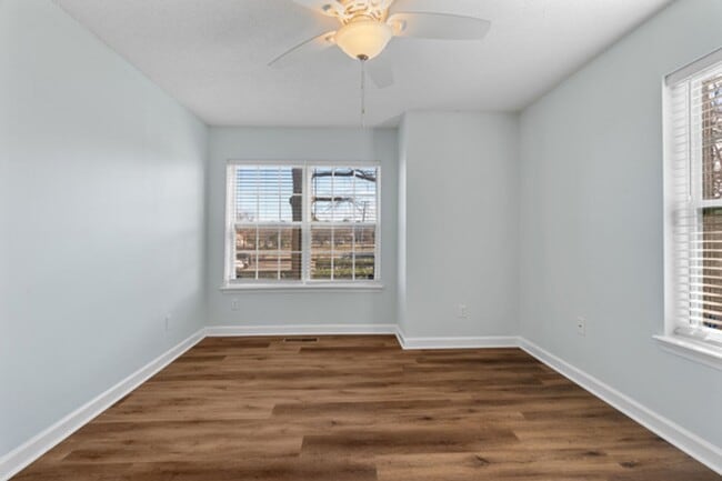 Building Photo - 2 Bed 2 Bath Condo for Rent in Norfolk!