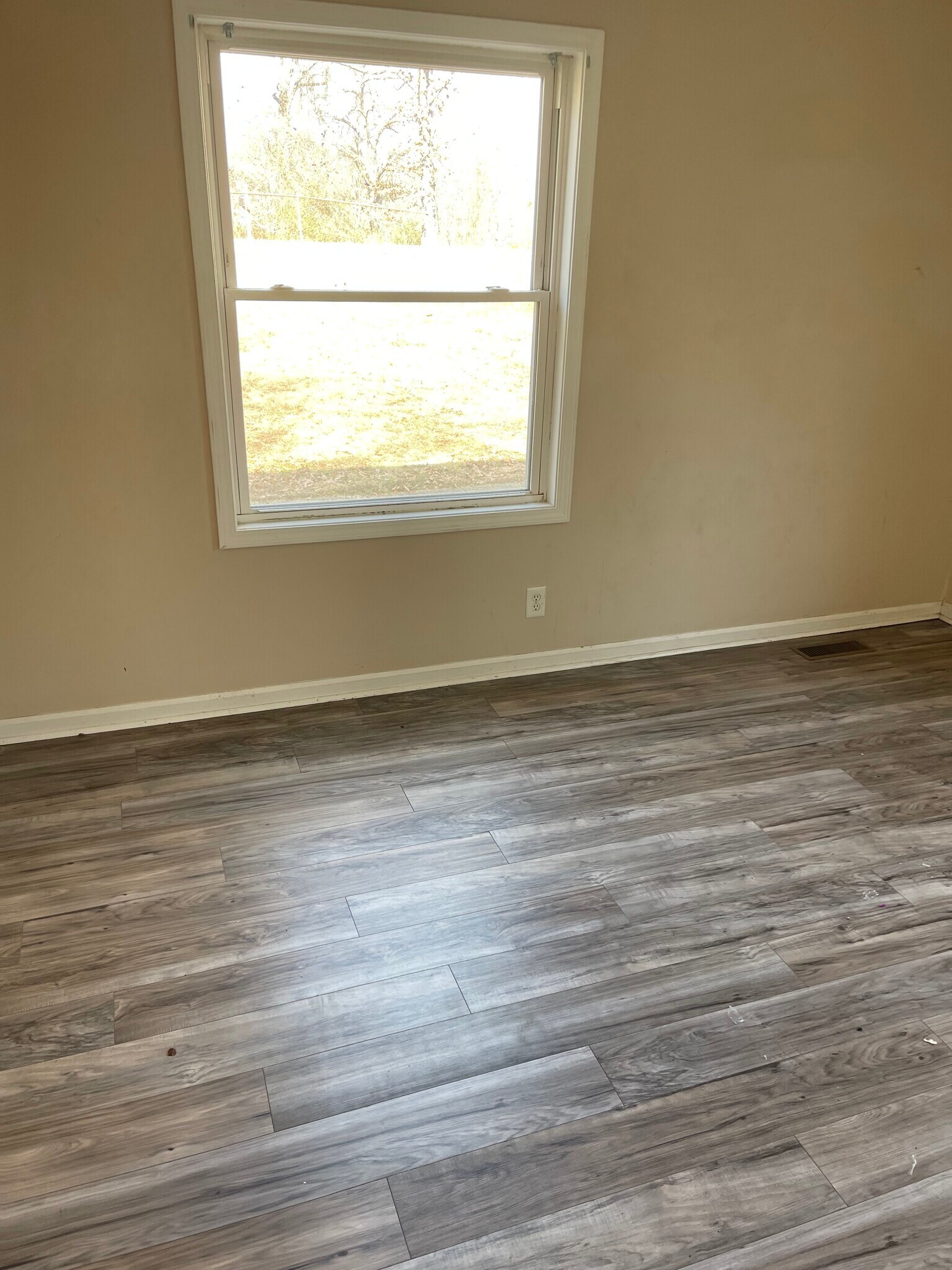 Building Photo - 2129 Ferry Rd