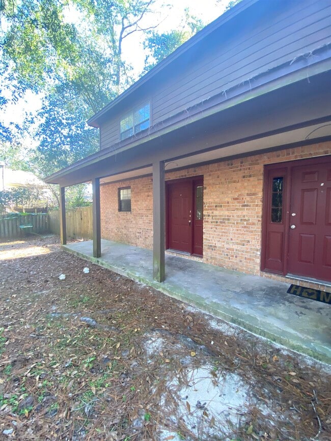 Building Photo - 3701 Donovan Dr