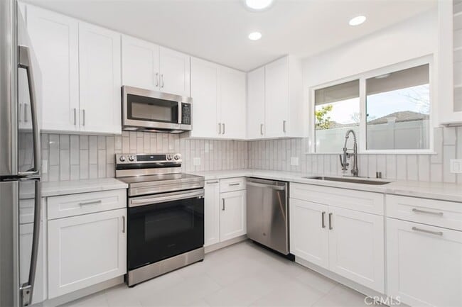 Building Photo - 319 N Shelton St