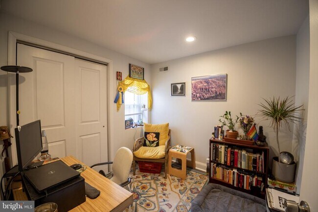 Building Photo - 1407 S 18th St