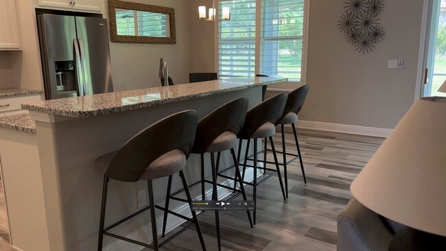 Building Photo - 1973 N Ember Path