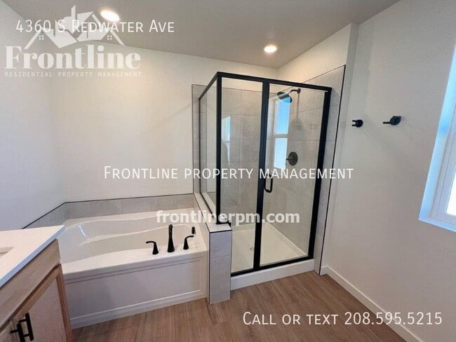 Building Photo - 4360 S Redwater Ave