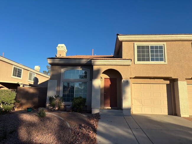 Building Photo - *GREAT TOWNHOME IN GATED "SILVERADO RANCH COMMUNITY!!"