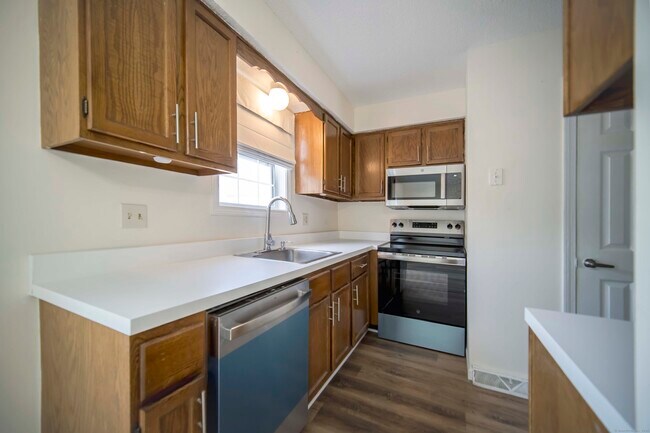 Building Photo - 183 Austin Ryer Ln