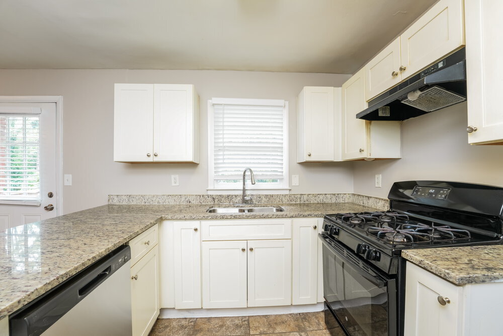 Building Photo - 1228 Weston Dr