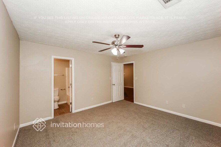 Building Photo - 51 Giles Dr