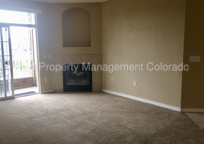Building Photo - Wonderful 2 Bedroom Condo in Windmill Creek!