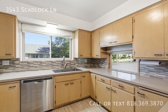 Building Photo - 3543 Scadlock Ln