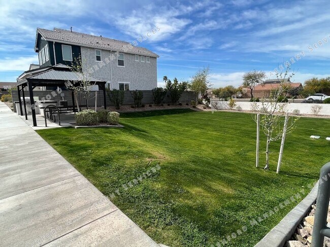 Building Photo - BEAUTIFUL 3 BEDROOM 2 BATHROOM HOUSE FOR R...