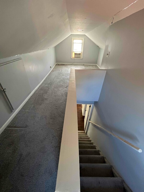 Building Photo - 2045 Arcola St