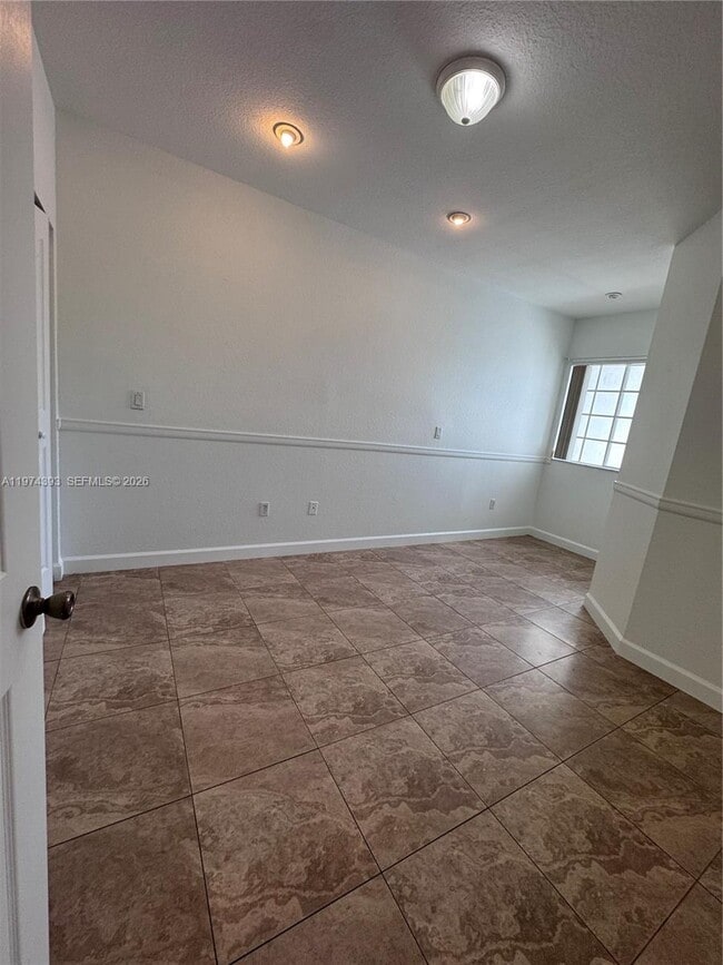 Building Photo - 8500 SW 150th Ave