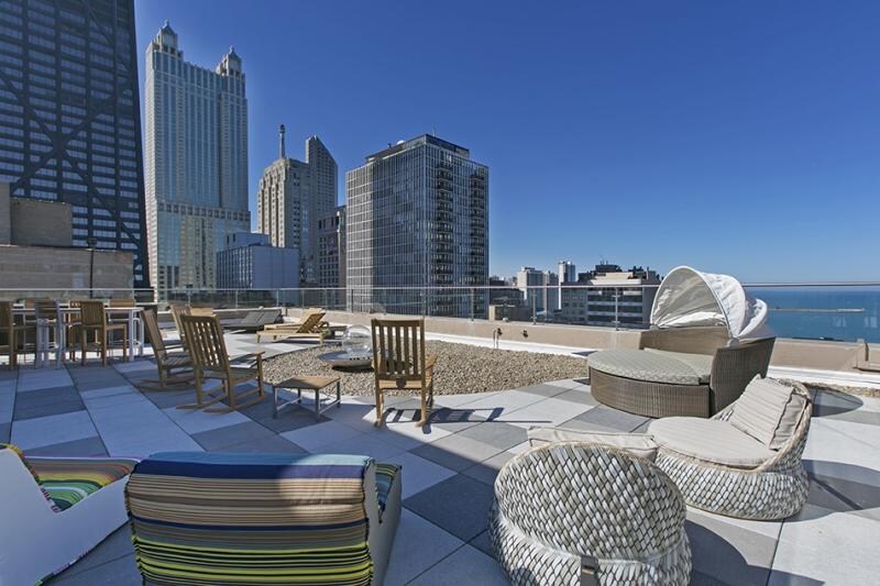 Building Photo - 850 N Dewitt Pl