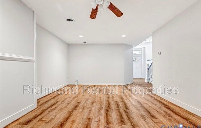 Building Photo - 1302 W Cary St