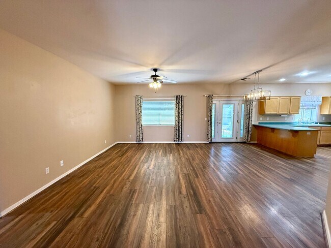 Building Photo - Corner Lot Legacy Ranch Home | 2 Bed + Office/Den | Walk to Walleck Ranch Park!