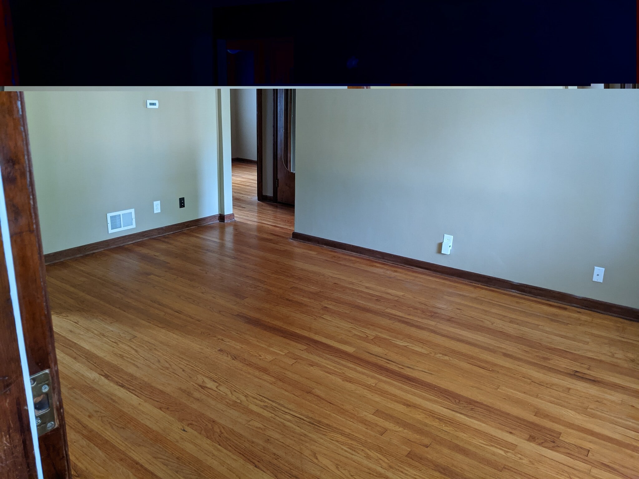 Large living room - 3005 Fairway Dr