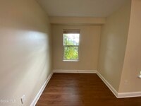 Building Photo - 2 Mellor Ln