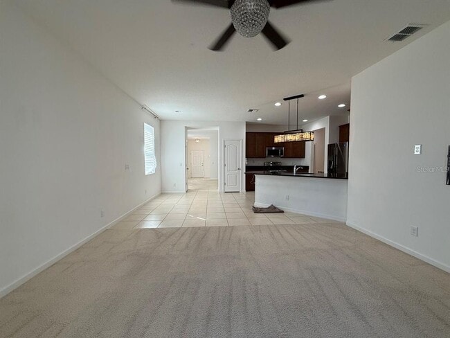 Building Photo - 3219 Stratton Cir