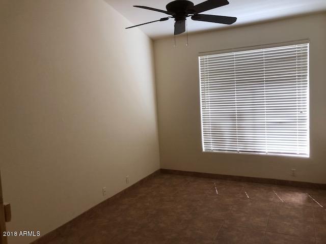 Building Photo - 9735 N 118th Way