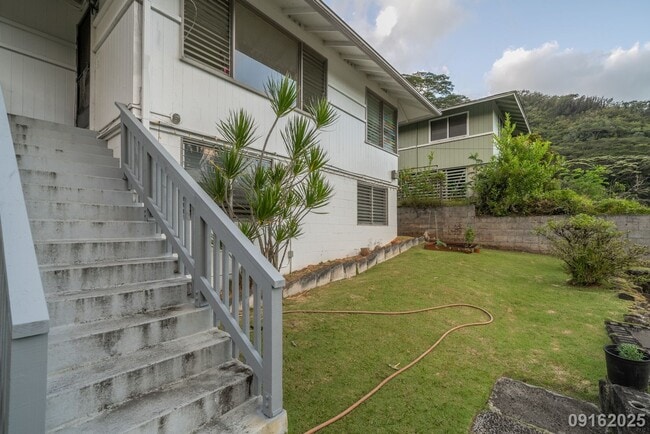 Building Photo - Still under construction! Remodeled 2BR/1....