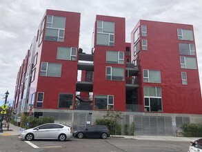 Building Photo - Eitol Towers