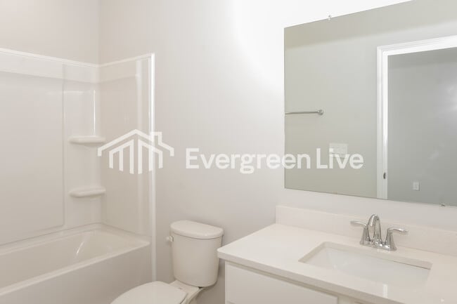 Building Photo - 14717 Mountain Strm Dr