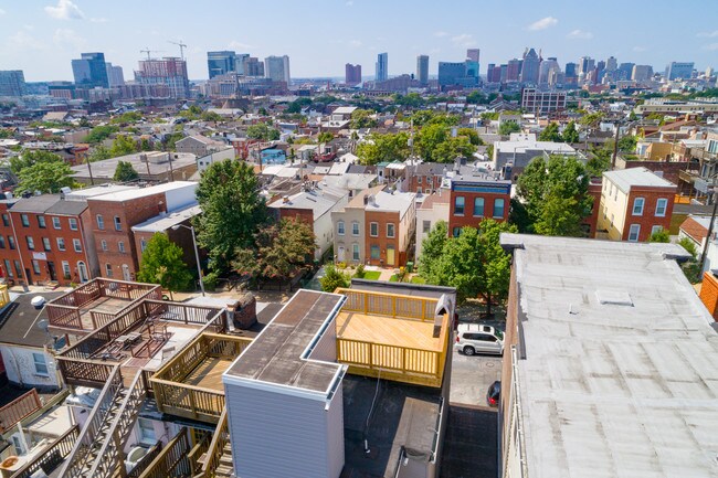 Building Photo - 209 S Washington St