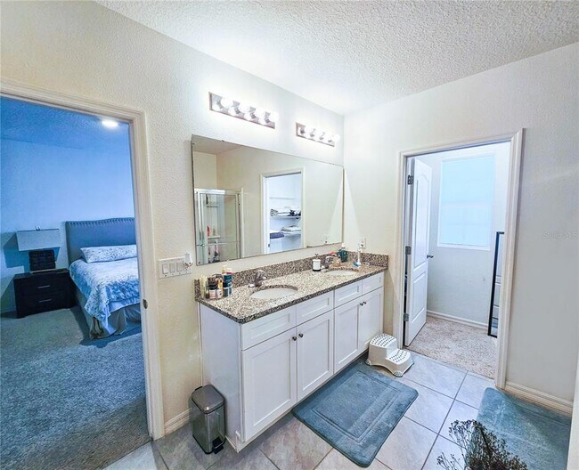 Building Photo - 5122 Fiddlewood Way