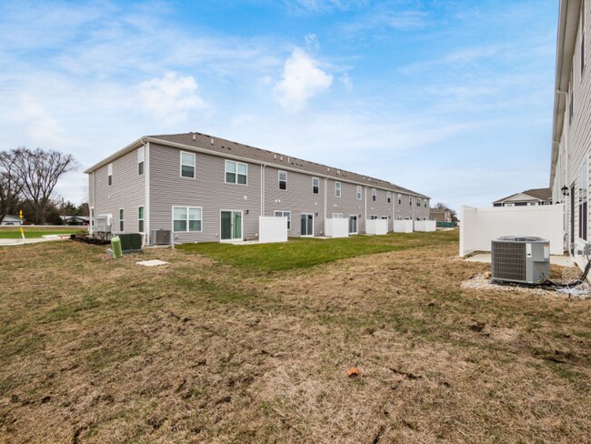 Building Photo - 1463 Koppel Way