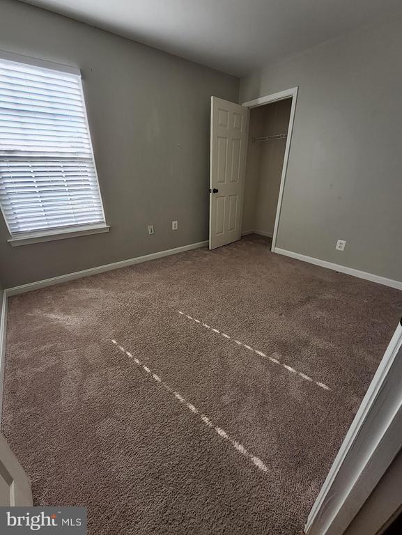 Building Photo - 6131 Waverly Way