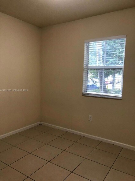 Building Photo - 8960 NW 97th Ave