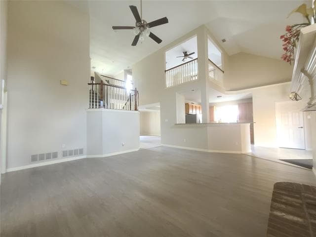 Building Photo - 7509 Avalon Dr