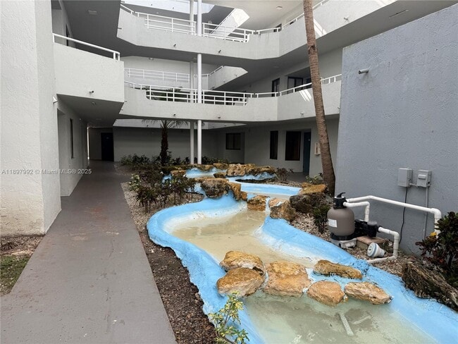 Building Photo - 8305 SW 152nd Ave