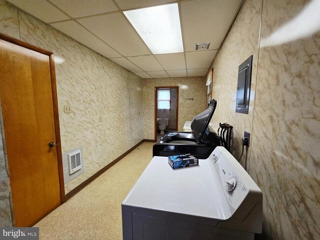 Building Photo - 415 Schuylkill Mountain Rd