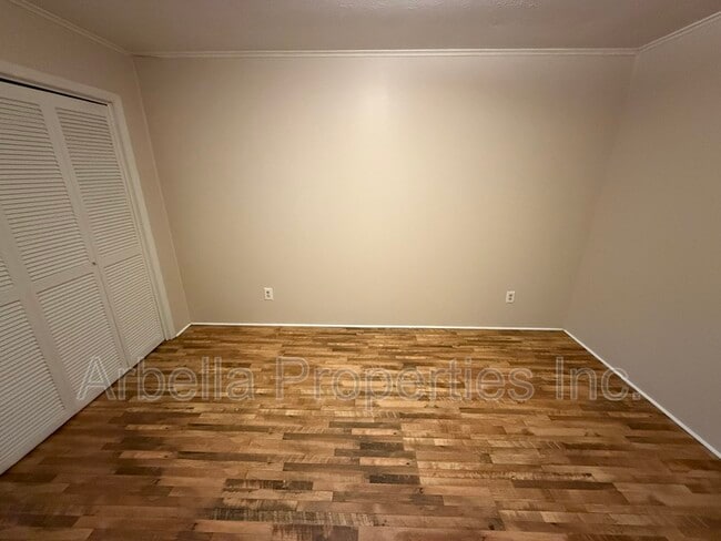 Building Photo - 1714 Highway 93