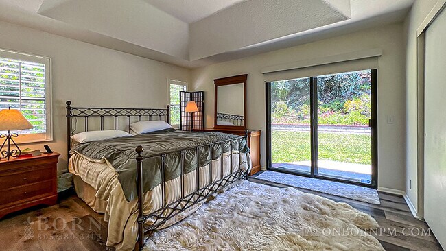 Building Photo - 4007 Santa Tomas Pl