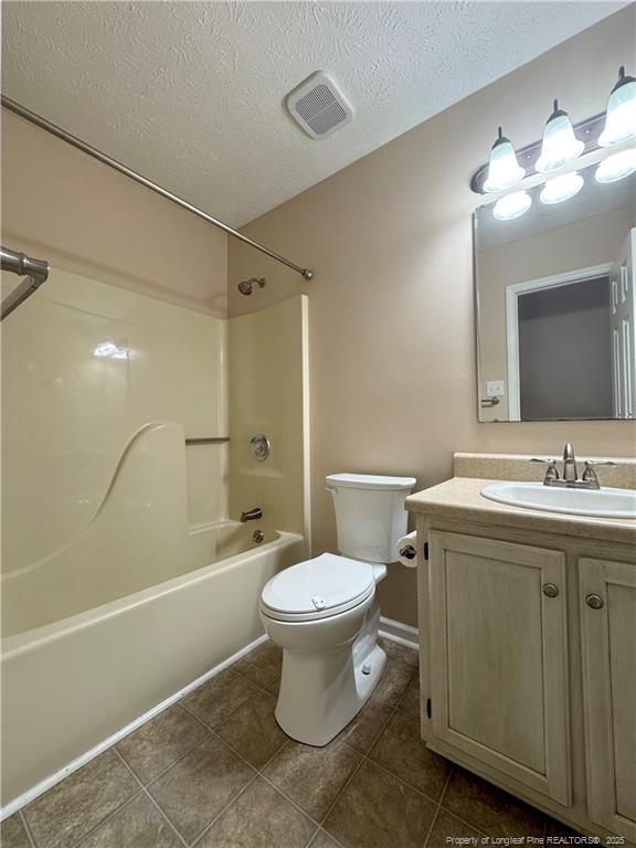 Building Photo - 699 Dowfield Dr