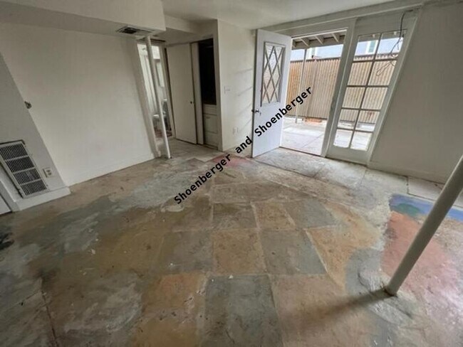 Building Photo - 343 Stewart Street