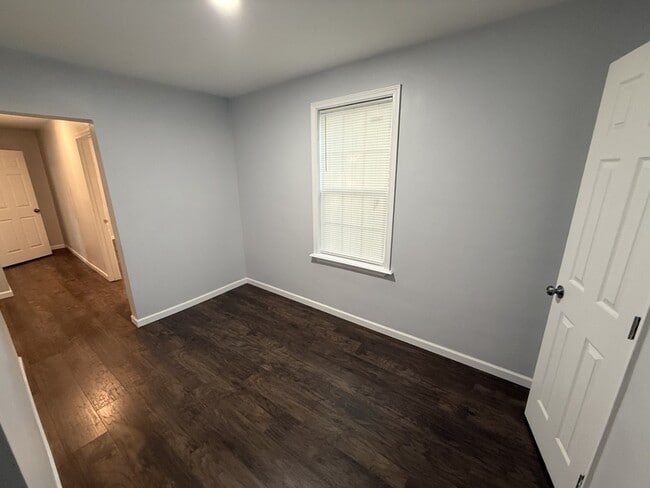 Building Photo - 1031 N Belvedere Blvd