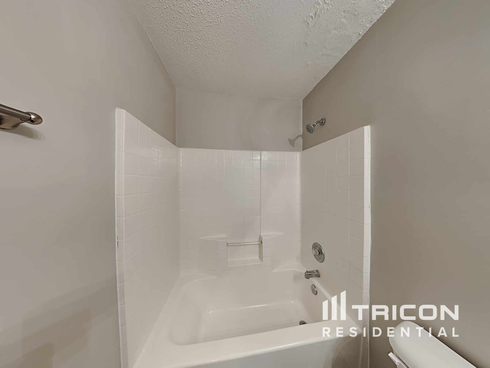 Building Photo - 9234 Tiger Lily Ln
