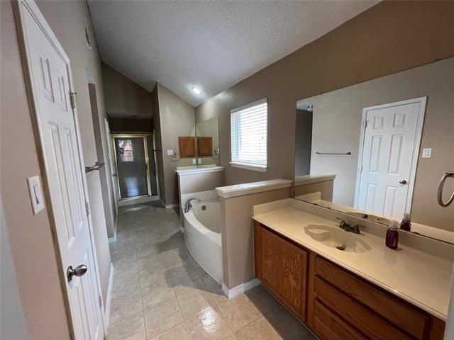 Building Photo - 1508 Alamosa Dr