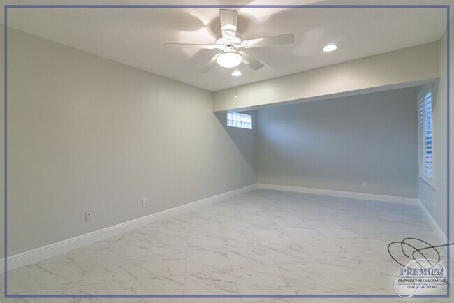 Building Photo - ***NEW PROFESSIONAL PHOTOS***LAKESIDE***2 ...