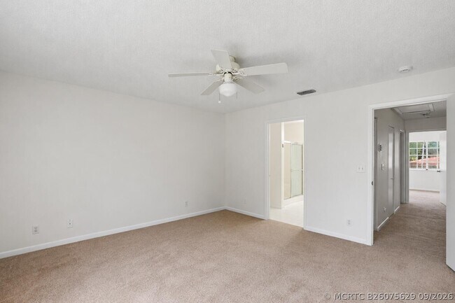 Building Photo - 9767 Kamena Cir