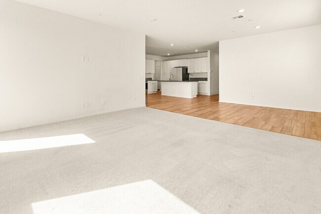 Building Photo - 29752 Wolf Glen Ct