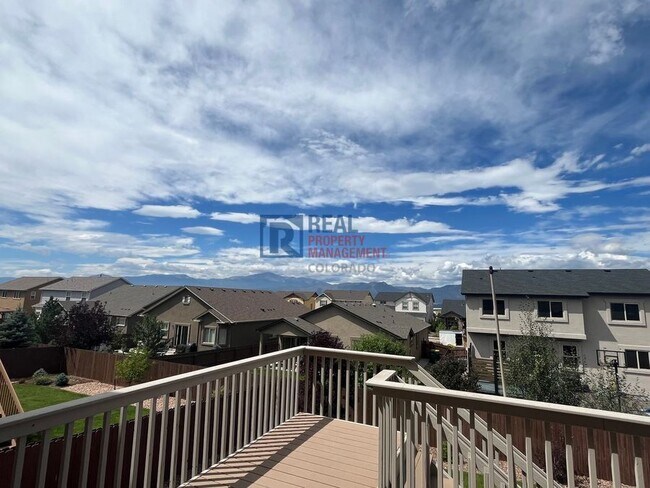 Building Photo - 10776 Forest Creek Dr