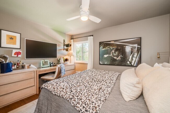 Building Photo - RARE! Lovely and Spacious Clairemont 4BD/2BA Home on Tecolote Canyon! - $5,995/mo!