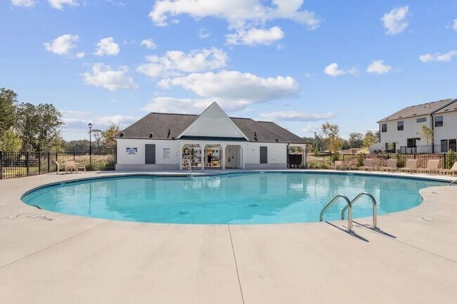 Building Photo - 7329 Mulberry Trace Ln