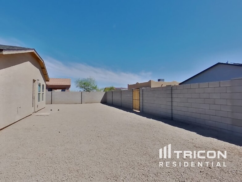 Building Photo - 14575 S Capistrano Rd