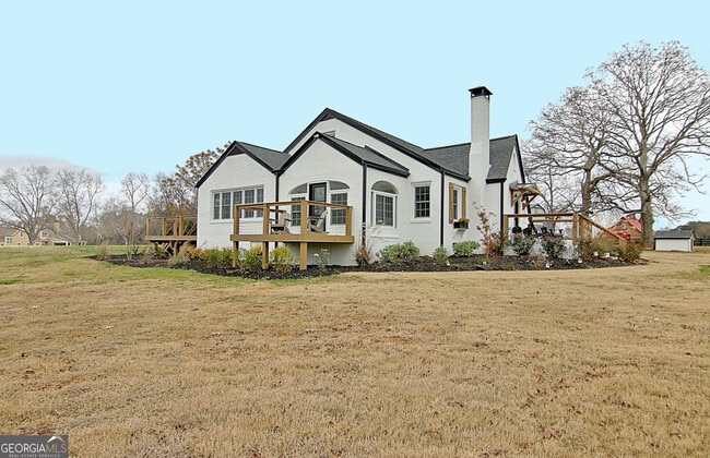 Building Photo - 1227 Hwy 85 Connector